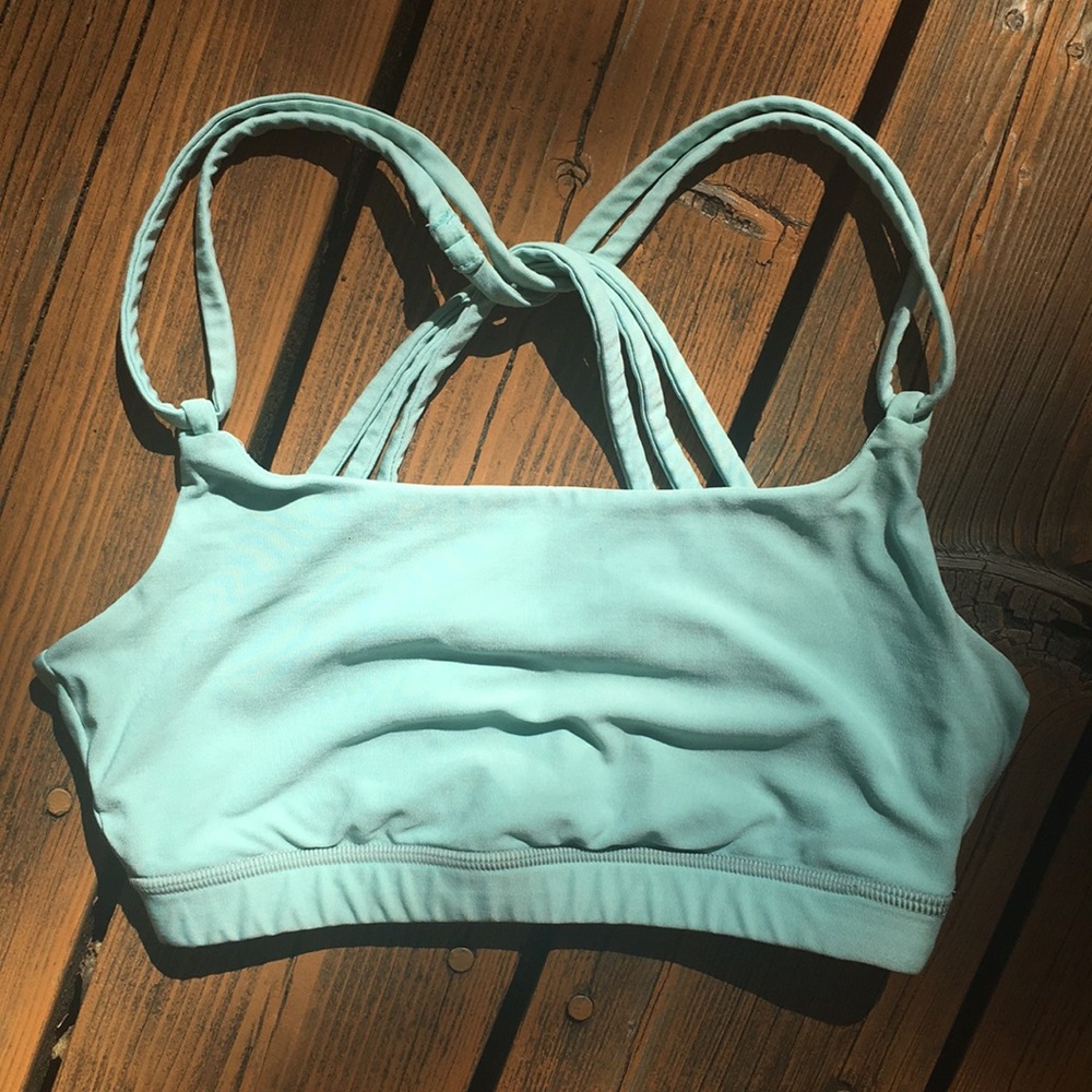 Mondetta multi-strap sports bra